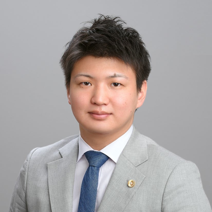 Satoshi Mitsumata, Senior Associate Attorney