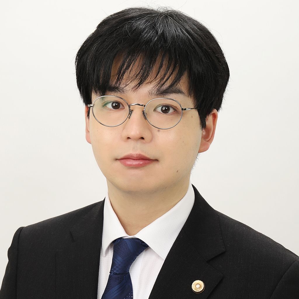 Hiroki Takenaka, Associate Attorney