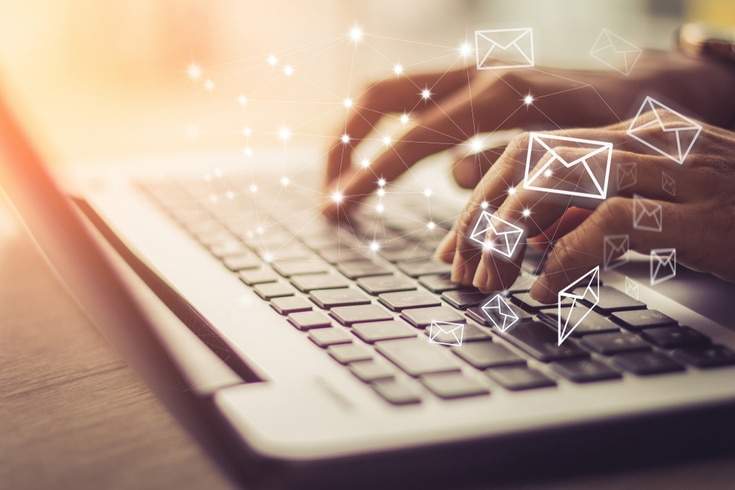 Legal Guidelines for Japan's Online Shops: Understanding the Specified Electronic Mail Act and Personal Information Protection Act